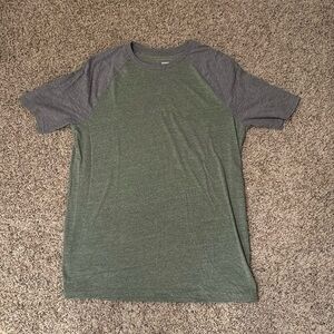 Sonoma green / grey tee shirt